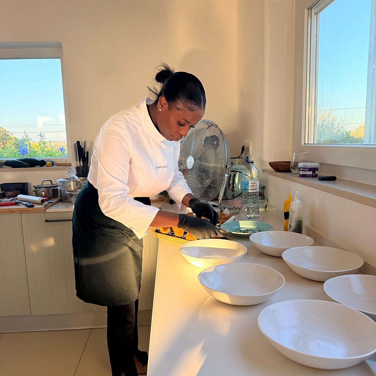 Chefa Jaquelina at work in a villa kitchen