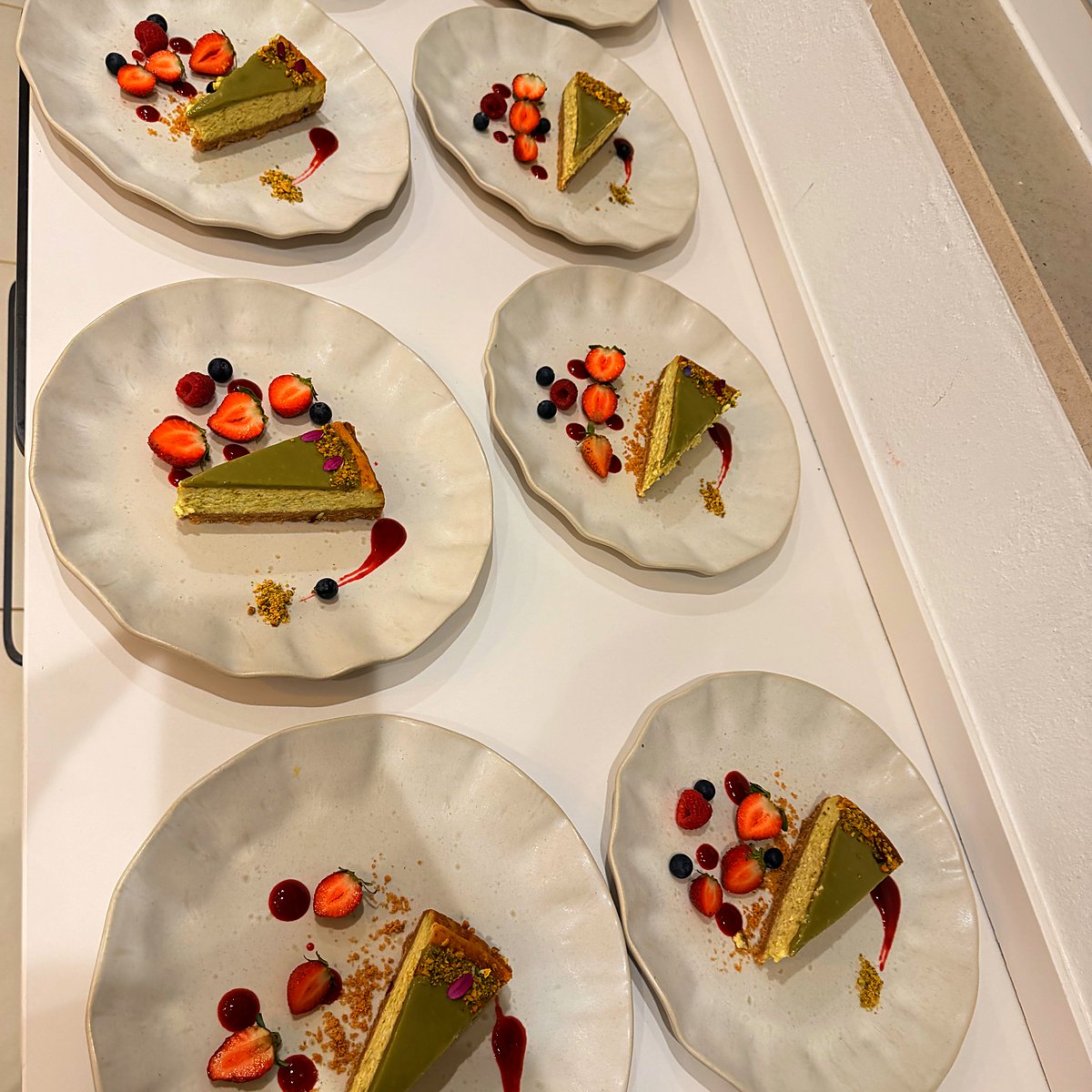 Plated desserts on scalloped plates